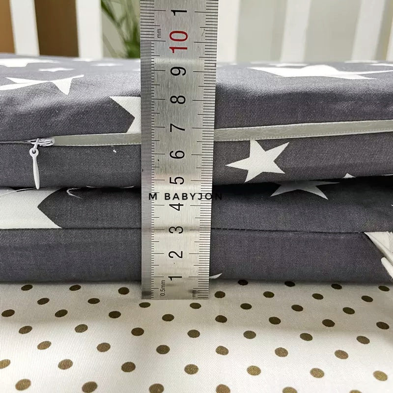 Grey Crib Bumper With Multi Color Stars In Cotton - Safe Liner Pads